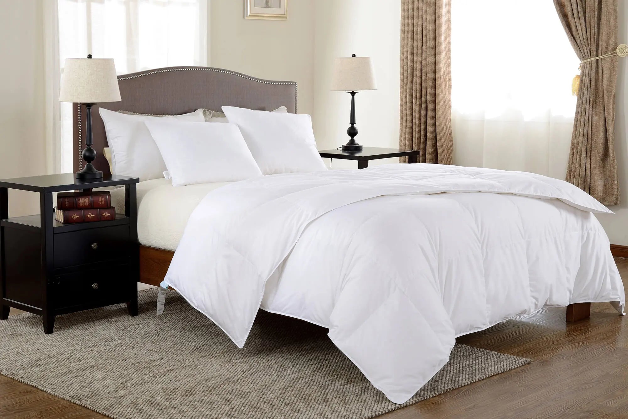 European White Goose Down Duvet